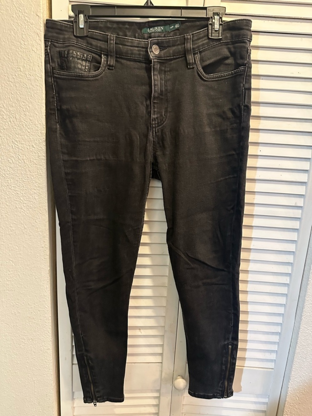 Lauren Ralph Lauren Women’s Dark Black Skinny Jeans with Ankle Zips
